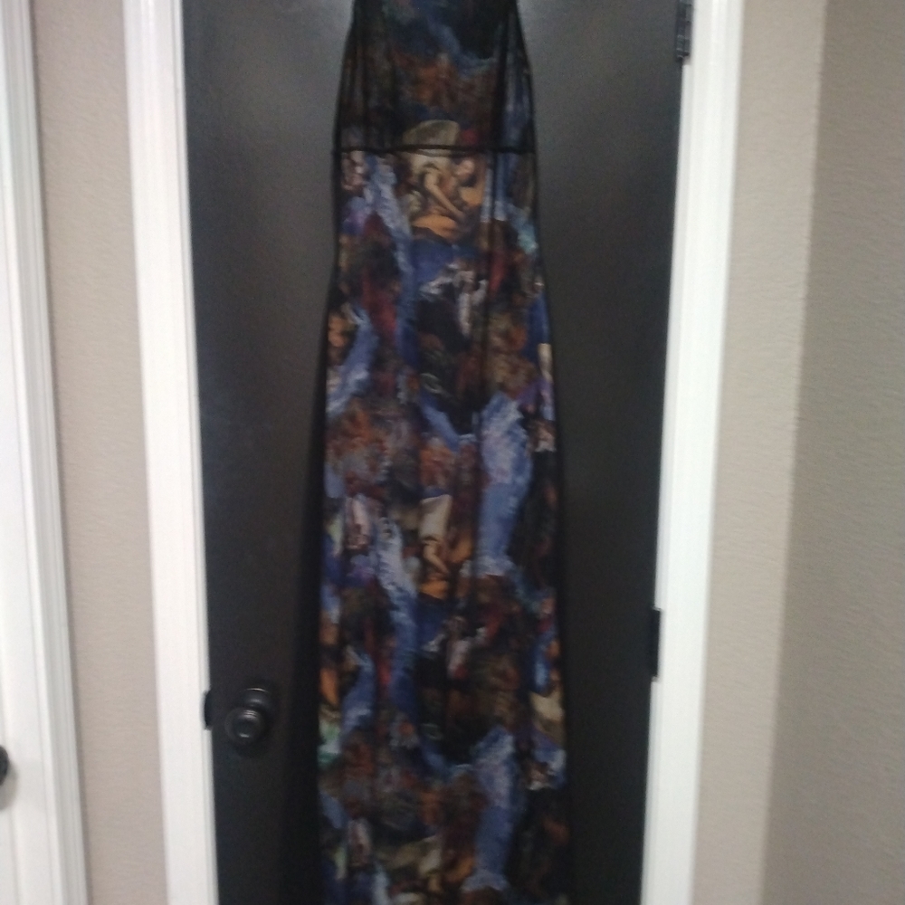 Beautiful Vintage Evening Gown.  Very Unique.  New condition. Never worn.